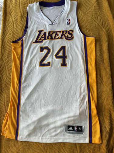 Maillot authentique nba adidas - maillot,