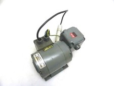 EKA Moteur Électrique WKG 80 - 40K 220 VAC 0,27 A