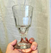 Beau Verre à Absinthe Ancien