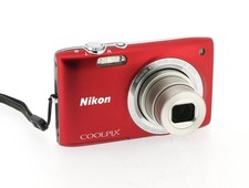 Nikon Coolpix S2700 rouge –
