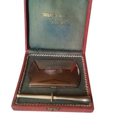 Étui à cigarettes +