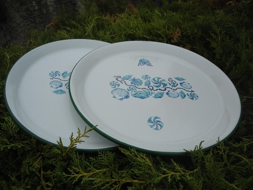 Grands plateaux emailles - 2,