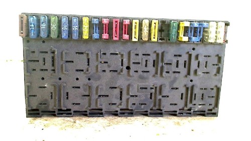 Boitier fusibles volkswagen - boitier,