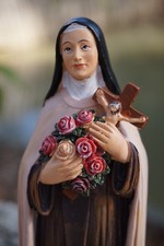 RE0291 FIGURINE STATUETTE