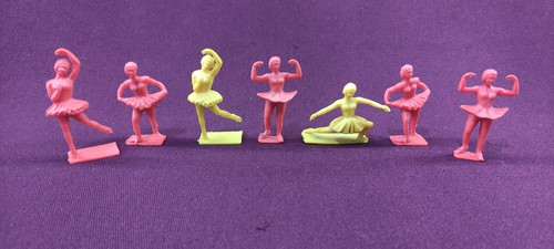 Danseuses figurines - 7,