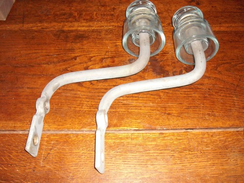 Ancien isolateur verre sur - isolateur, en