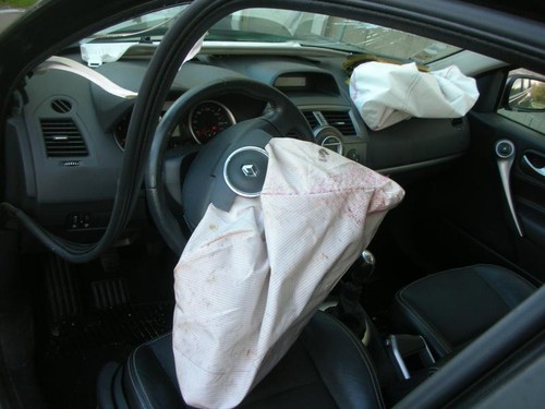 Serrure avant droit renault - serrure,