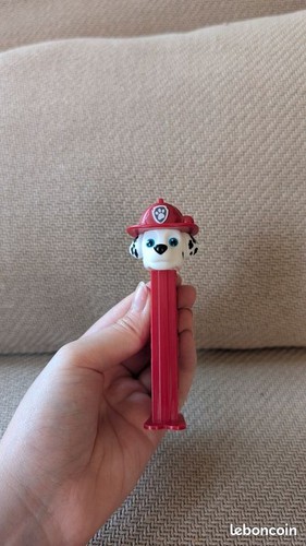 Ancien distributeur pez pat - pez,