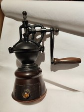 Ancien moulin à café