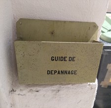 Ancienne boite métal guide - métal,