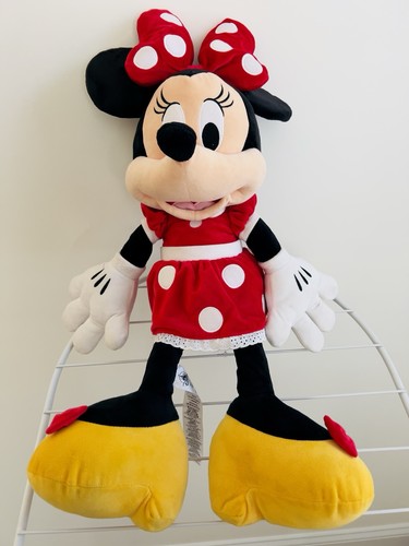 Minnie mouse large plush - minnie,