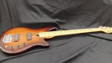 Guitare basse électrique
