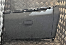 Boite à gants + porte -