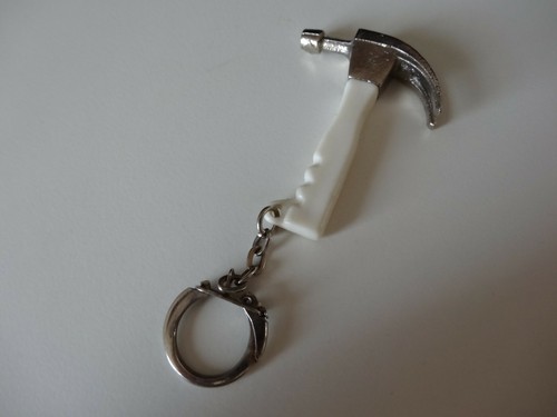 Porte clés marteau - porte,