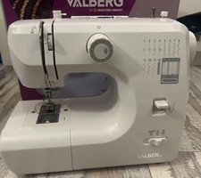 machine à coudre Valberg neuf