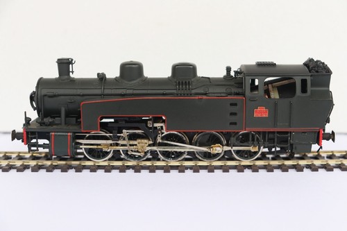 Locomotive vapeur 050 2 - à,
