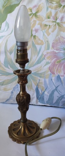 Pied ancien lampe bronze - lampe, en