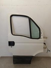 Porte avant droit IVECO DAILY 3 29-L10 2.3D - 16V TURBO /R:96650240