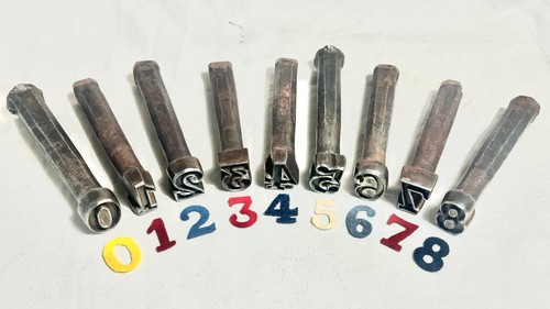 Insignes chiffre modèle - chiffre,