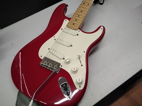 Guitare électrique fender - guitare,