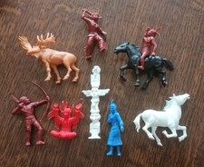 Figurines roche aux fées - la,