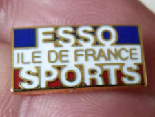 PETIT PIN'S ESSO SPORTS ILE DE