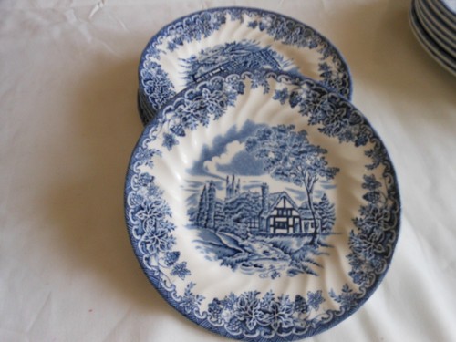 Petites assiettes plates - 5,