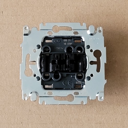 Arnould initia 69021 - initia,