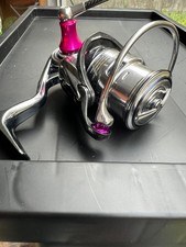 Daiwa 18 Exist FC LT2000S-H