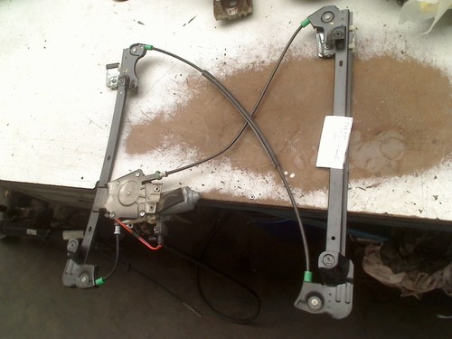 Mecanisme vitre electrique - mecanisme,