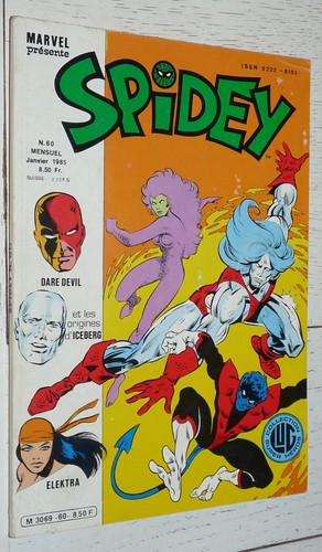 Petit format marvel - petit,
