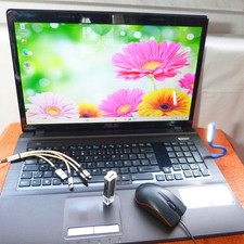 Asus K93 18 pouces cinéma