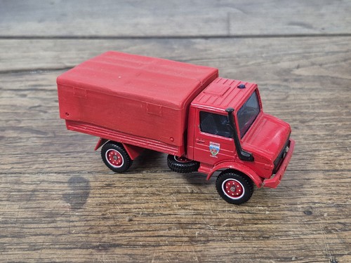 Mercedes unimog pompier solido - mercedes,