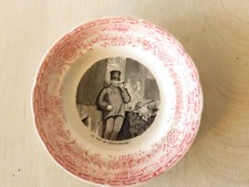 Assiette  parlante ancienne XIX eme de Gien - motif  "Où est la chiffonnière?"