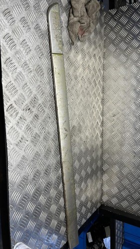 Baguette porte avant gauche - baguette,