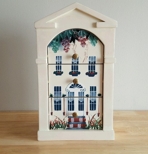 House shape wooden - wooden, box