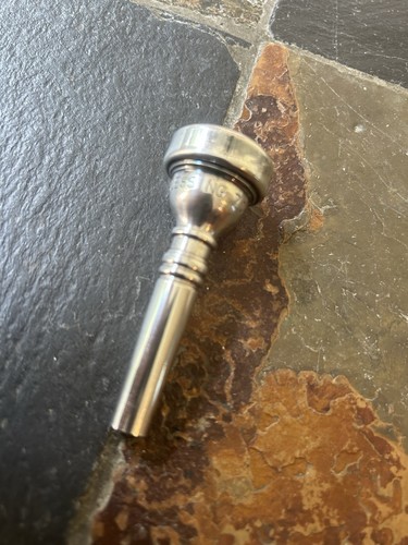 Silver blessing cornet - 7c,