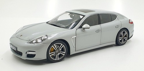 Norev scale diecast - 1/18,