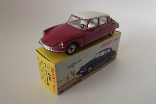 Dinky toys 530 - toys,