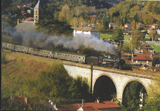 AUBIN 12 Passage devant l'Église Rame Voitures DEV Loco Vapeur 141 R 568 de 1945