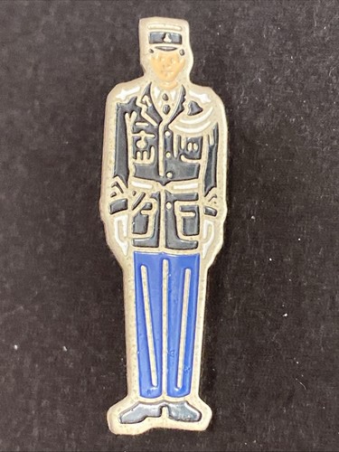 Pin gendarmerie gendarme - pin’s,
