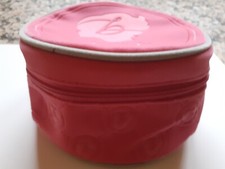 Jolie trousse ronde en velours