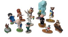 COLLECTION - WARNER BROS - LOT DE 14 FIGURINES, PERSONNAGES DIVERS