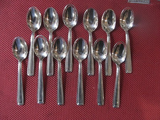 ++"545.4"12 CUILLERES A CAFE EN METAL ARGENTE ORFEVRE FRANCOIS FRIONNET ART DECO