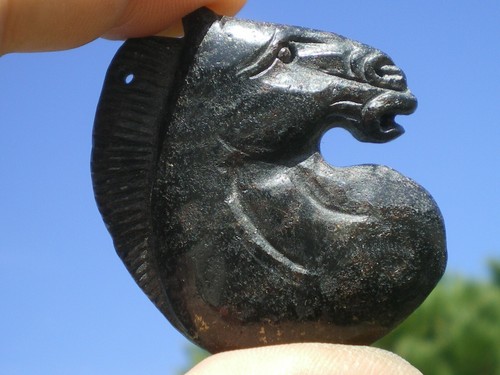 Pendentif géant sculpté - pendentif,