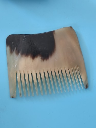 Peigne ancien corne - ancien, en