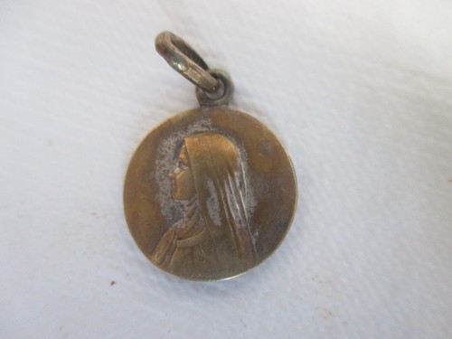 Ancienne médaille - ,
