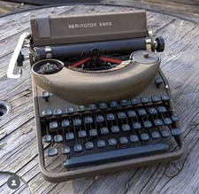 Machine à écrire Remington