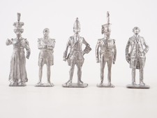 Vertunni France  lot de 5 figurines en métal brut non peintes 55 mm