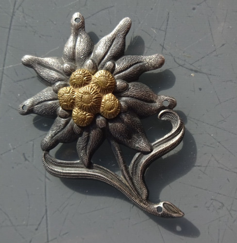 Insigne métal edelweiss